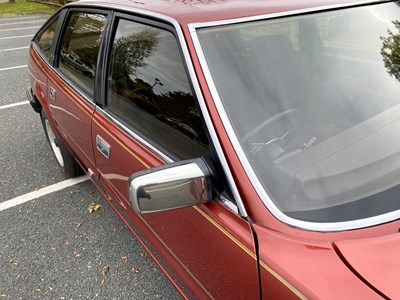 Lot 43 - 1982 Rover SD1 3500 SE
