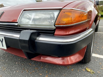 Lot 43 - 1982 Rover SD1 3500 SE