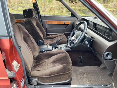 Lot 43 - 1982 Rover SD1 3500 SE