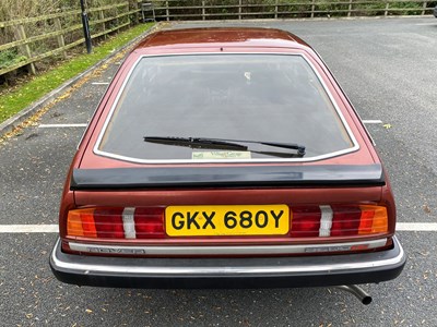 Lot 43 - 1982 Rover SD1 3500 SE