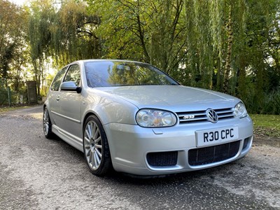 Lot 38 - 2003 Volkswagen Golf R32