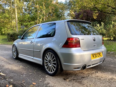 Lot 38 - 2003 Volkswagen Golf R32