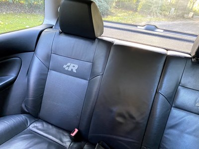 Lot 38 - 2003 Volkswagen Golf R32