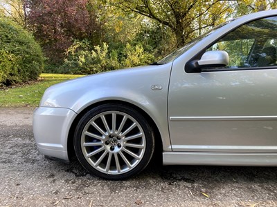 Lot 38 - 2003 Volkswagen Golf R32