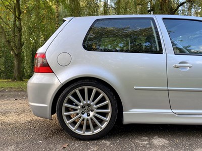 Lot 38 - 2003 Volkswagen Golf R32
