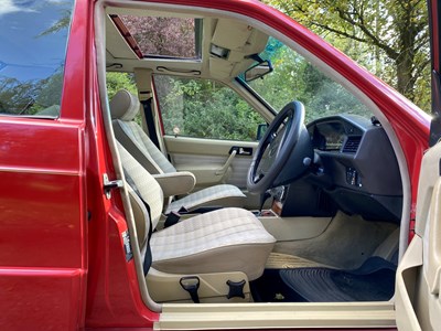 Lot 6 - 1993 Mercedes-Benz 190E 2.6L