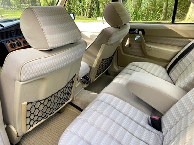 Lot 6 - 1993 Mercedes-Benz 190E 2.6L