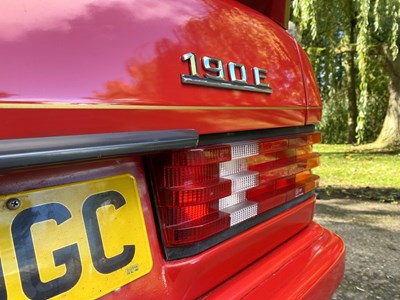 Lot 6 - 1993 Mercedes-Benz 190E 2.6L