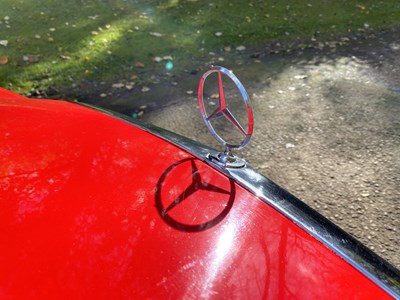 Lot 6 - 1993 Mercedes-Benz 190E 2.6L