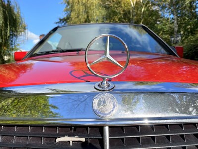 Lot 6 - 1993 Mercedes-Benz 190E 2.6L