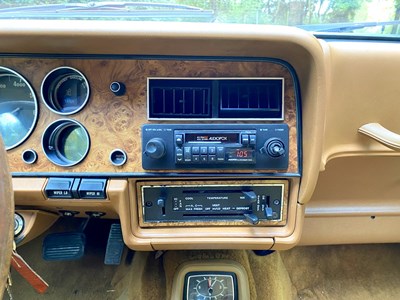 Lot 17 - 1976 Mercury Capri 2.8 Ghia