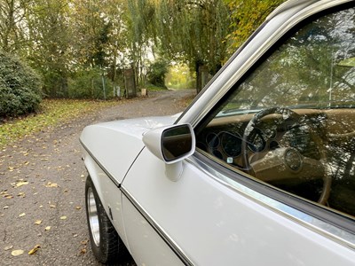 Lot 17 - 1976 Mercury Capri 2.8 Ghia