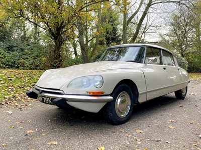 Lot 34 - 1971 Citroën DS21