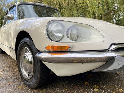Lot 34 - 1971 Citroën DS21