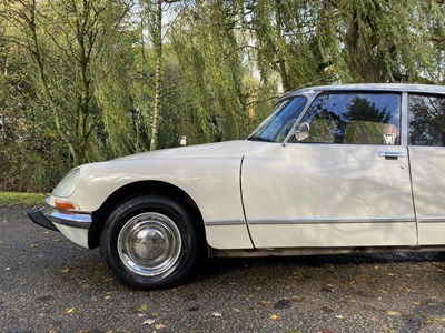 Lot 34 - 1971 Citroën DS21