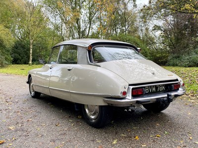 Lot 34 - 1971 Citroën DS21