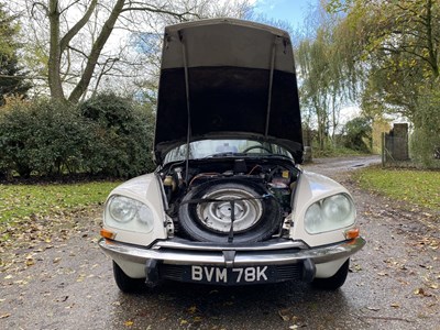 Lot 34 - 1971 Citroën DS21