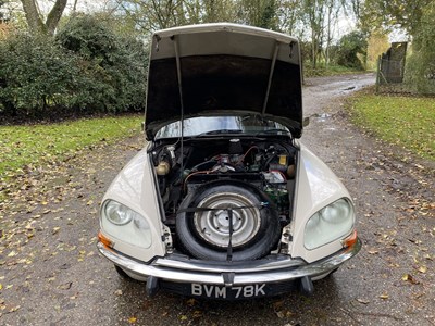 Lot 34 - 1971 Citroën DS21