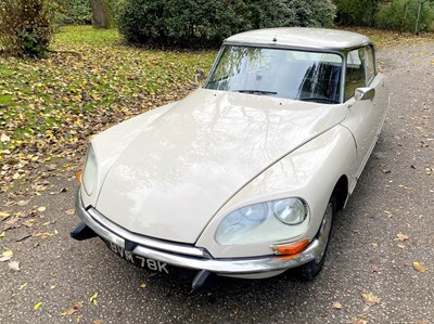 Lot 34 - 1971 Citroën DS21