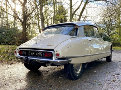 Lot 34 - 1971 Citroën DS21