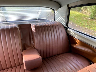 Lot 34 - 1971 Citroën DS21