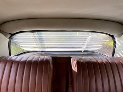 Lot 34 - 1971 Citroën DS21