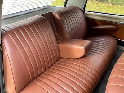 Lot 34 - 1971 Citroën DS21