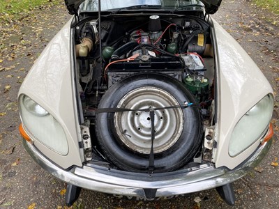 Lot 34 - 1971 Citroën DS21