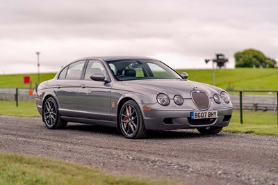Lot 135 - 2007 Jaguar S-Type R