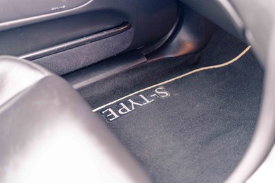Lot 135 - 2007 Jaguar S-Type R