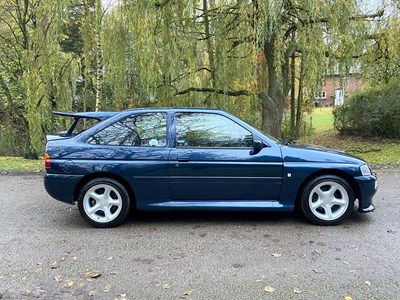 Lot 30 - 1995 Ford Escort RS Cosworth LUX