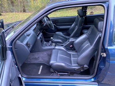 Lot 30 - 1995 Ford Escort RS Cosworth LUX