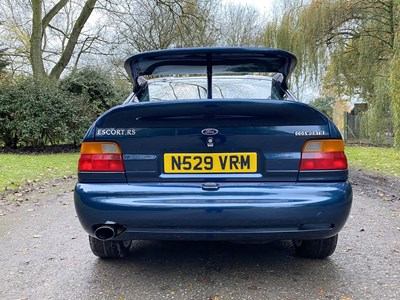 Lot 30 - 1995 Ford Escort RS Cosworth LUX