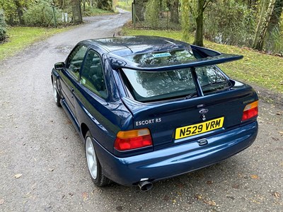 Lot 30 - 1995 Ford Escort RS Cosworth LUX