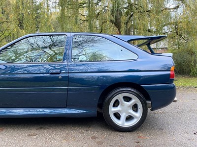 Lot 30 - 1995 Ford Escort RS Cosworth LUX