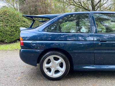 Lot 30 - 1995 Ford Escort RS Cosworth LUX