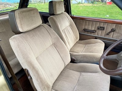 Lot 49 - 1983 Austin Metro Vanden Plas