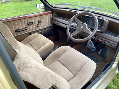 Lot 49 - 1983 Austin Metro Vanden Plas