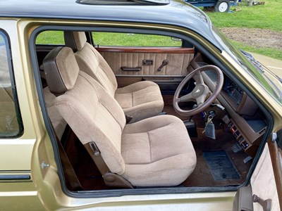 Lot 49 - 1983 Austin Metro Vanden Plas