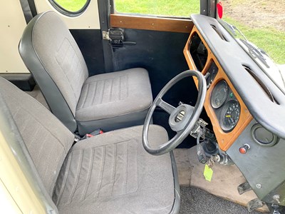 Lot 31 - 1991 Tempest Vantique