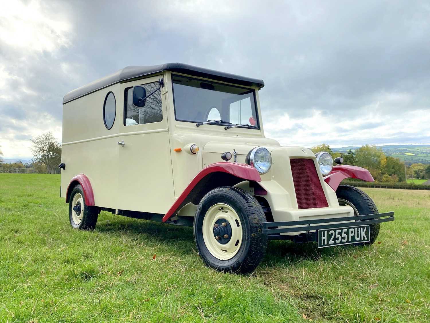 Lot 31 - 1991 Tempest Vantique