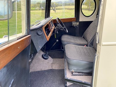 Lot 31 - 1991 Tempest Vantique
