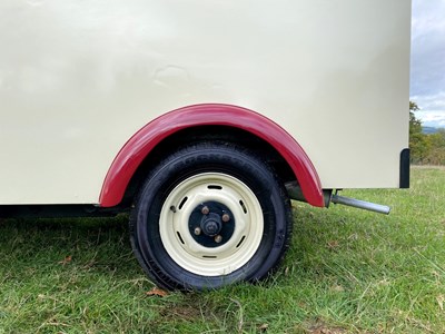 Lot 31 - 1991 Tempest Vantique