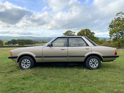 Lot 67 - 1982 Ford Cortina Crusader 1.6 Saloon
