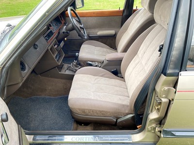Lot 67 - 1982 Ford Cortina Crusader 1.6 Saloon