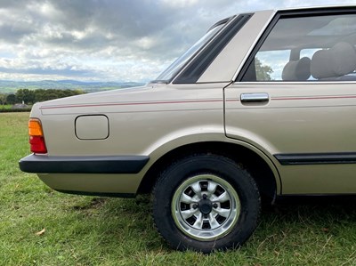Lot 67 - 1982 Ford Cortina Crusader 1.6 Saloon