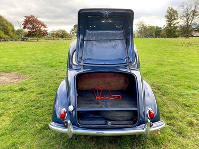 Lot 3 - 1963 Morris Minor 1000 Two-Door Saloon