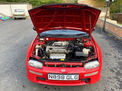 Lot 4 - 1996 Mazda 323F