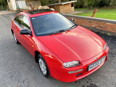 Lot 4 - 1996 Mazda 323F