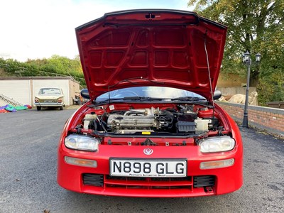 Lot 4 - 1996 Mazda 323F